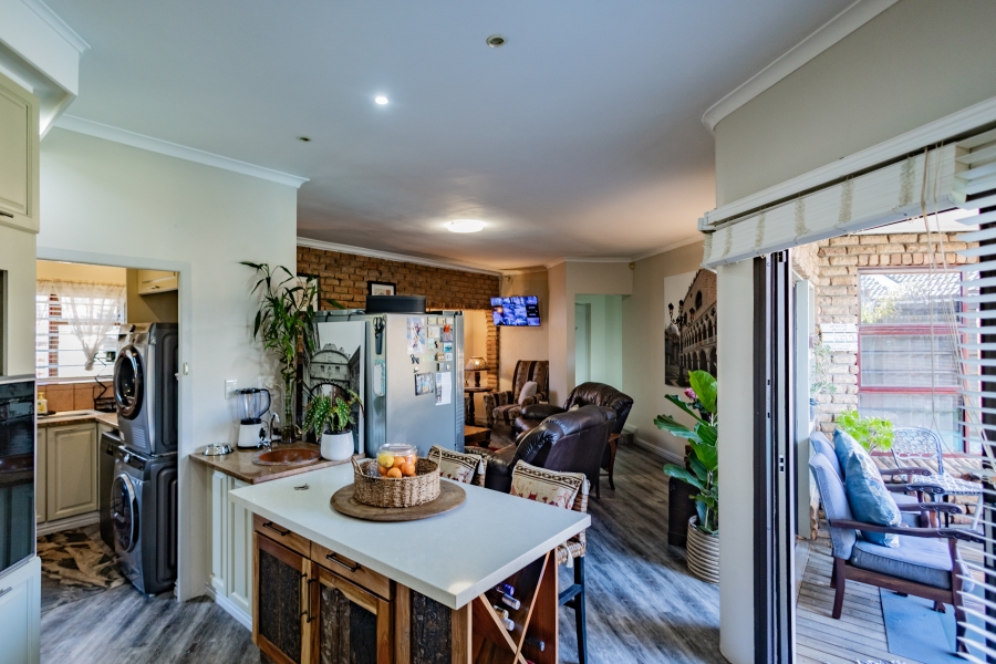 3 Bedroom Property for Sale in Kleinbosch Western Cape